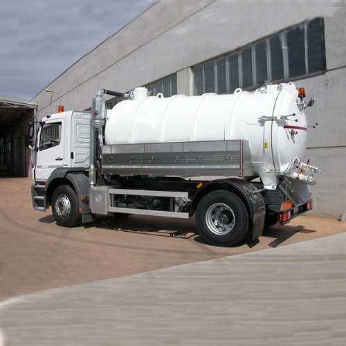 VACUUM SAFETY TANK CLEANER